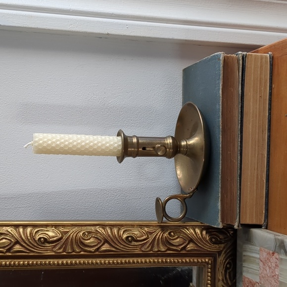 Vintage Brass Chamberstick Candlestick - Picture 2 of 7